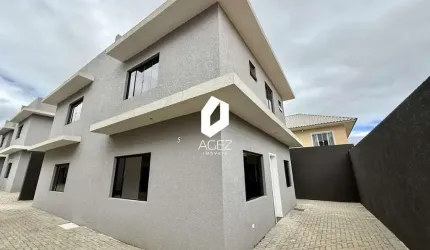 Sobrados a venda no Guabirotuba, amplo terraço, 3 quartos com suíte.
