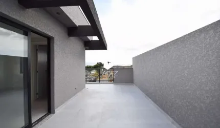 Sobrado Tríplex com 03 quartos, sendo 03 suíte á venda no Boqueirão