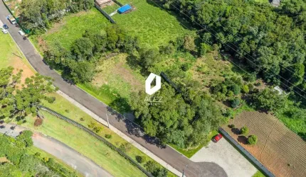 TERRENO EM CONDOMÍNIO FECHADO COM ÁREA VERDE PRESERVADA