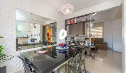 SOBRADO EM CONDOMÍNIO FECHADO  COM 3 QUARTOS 1 SUÍTE NO XAXIM