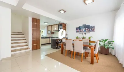 SOBRADO COM 4 QUARTOS, EXCELENTE LOCALIZAÇÃO HAUER!