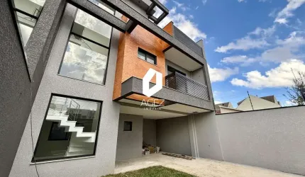 Sobrado  Tríplex  á venda no Boqueirão!