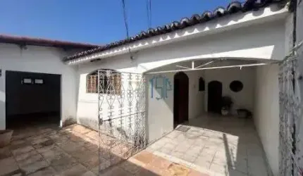 CASA DE RUA EM CANDELÁRIA - CASA EM CANDELÁRIA /NATAL/3 QUARTOS/