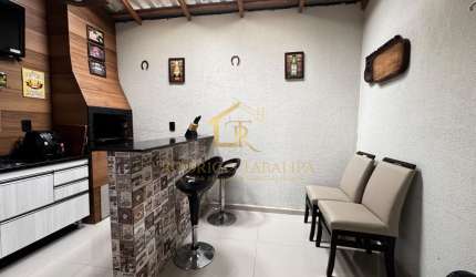 Sobrado com terraço Sítio Cercado, Curitiba/PR