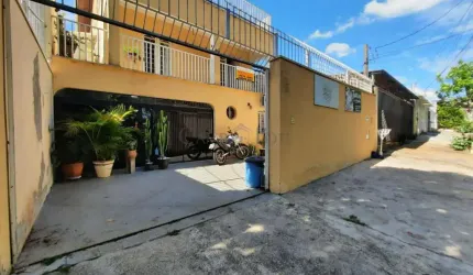 Casa com 3 quartos à venda na Rua Mário Junqueira da Silva, 124, Jardim Eulina, Campinas, 285 m2 por R$ 750.000