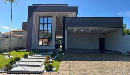 Viva em grande estilo no Condomínio Marinas di Caldas: Sua casa dos sonhos em Caldas Novas!