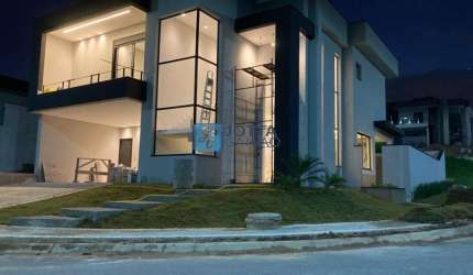 Casa em condomínio fechado com 3 quartos à venda na Estrada Municipal do Roncáglia, 1090, Roncáglia, Valinhos, 247 m2 por R$ 2.200.000