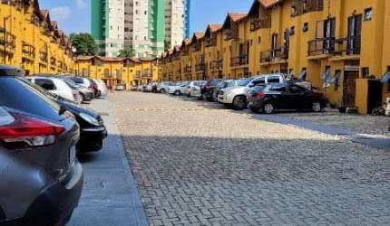 Sobrado em Cidade Líder  -  São Paulo