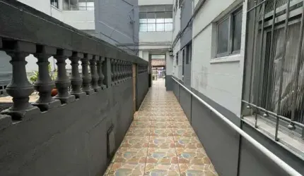 Apartamento em Conjunto Residencial José Bonifácio  -  São Paulo