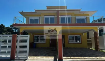 Casa Padrão para Venda em Ingleses do Rio Vermelho Florianópolis-SC