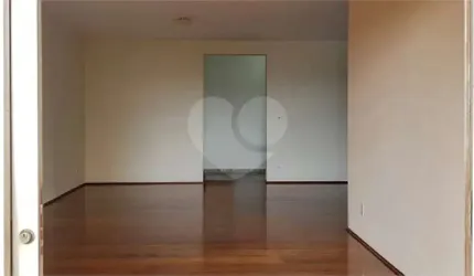 Apartamento no Condomínio Torello Dinucci