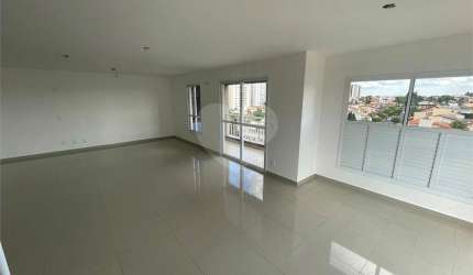 Cobertura duplex no Residencial Beatricce