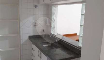 Apartamento para locação ou venda no Edifício Villagio di Napoli.