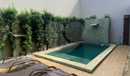 Sobrado para venda na Vila Prado