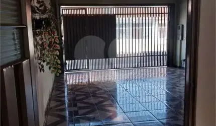 Casa térrea para venda no Planalto Paraíso