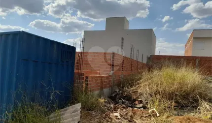 Casa à Venda no Residencial Arcovile - em construção