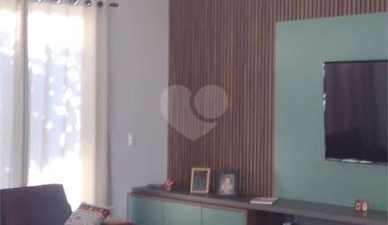 Casa a venda no Condomínio Parque do Espraiado