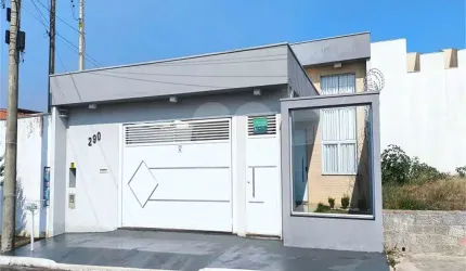 Casa térrea a venda no Jardim Embaré