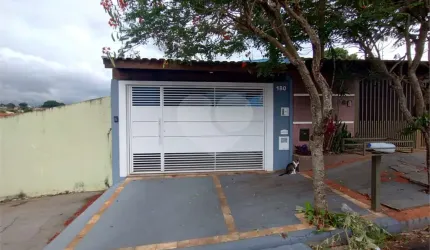 Ótima Casa à Venda no Bairro Azulville – São Carlos/SP
