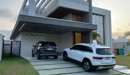 Linda casa térrea com 210m² com 3 suítes no Alphaville