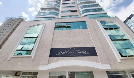 APARTAMENTO VILLA CONSTANZA MEIA PRAIA | 3 SUÍTES