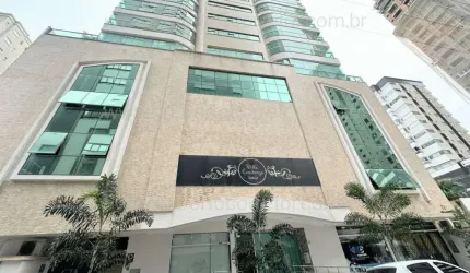 Apartamento 3 suítes, Meia Praia, Itapema SC