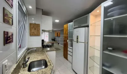 Apartamento com 2 quartos à venda na Rua Condessa Pereira Carneiro, 49, Sanvitto, Caxias do Sul por R$ 450.000