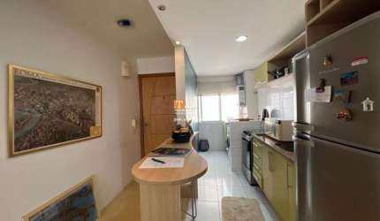 Apartamento com 2 quartos à venda na Rua Vivaldo Vargas de Almeida, 143, Sanvitto, Caxias do Sul por R$ 320.000