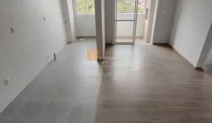 Apartamento com 2 quartos à venda na Rua Júlio Pedro Pezzi, 55, Panazzolo, Caxias do Sul por R$ 289.000