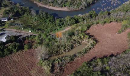 Chácara / sítio à venda na Estrada Municipal Padre Ari Camello, 1, Santa Lúcia do Piaí, Caxias do Sul por R$ 100.000