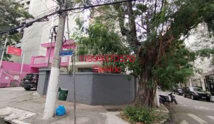 SOBRADO   DE ESQUINA COMERCIAL OU RESIDECIAL 3 QUARTOS 1 SUITE 4 VAGAS 4 BANHEIRO  FL55