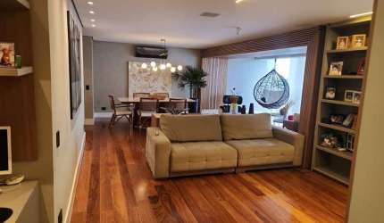 Lindo Apto Todo Reformado, Mobiliado, 3 dorms, 1 suite, 2 vagas e lazer de Clube - FL22
