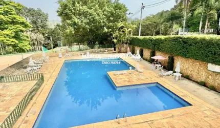 Imponente Residência no Cond. Forest Hills ? Granja Viana. FL23