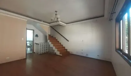 Sobrado com 2 Suítes e 2 Vagas na Vila Gomes: Conforto e Localização Privilegiada! FL43