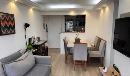 Lindo Apartamento de 55m² com 2 Dormitórios na Rua Poetisa Colombina. FL12
