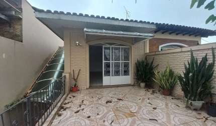 CASA TÉRREA NA VILA GOMES - PROXIMO  USP.          FL21