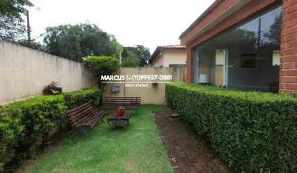 Casa térrea no Jd. Previdência com 290m², 2 quartos (sendo 1 suite), 4 vagas de garagem. FL23