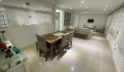 Casa Térrea á venda no Butantã, 250 metros, 3 Suites FL34
