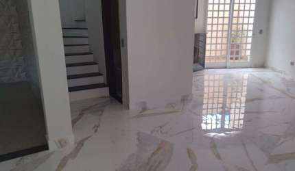 Sobrado de 300m² no Jaguaré, 3 suítes e área de lazer - FL28