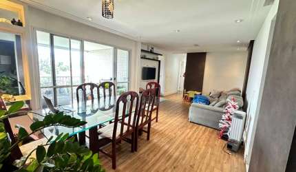 Apartamento á venda no São Francisco, 117 metros, 2 suites, 2 vagas FL34