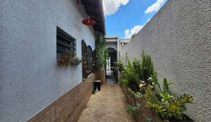 CASA  TERREA  NO CONJUNTO RESIDENCIAL BUTANTÃ FL41