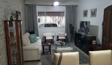 CASA com 3 Quartos à venda, 179m² - Jardim Peri-Peri FL15