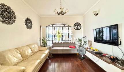 Casa a venda com 180 metros 3 quartos 1 suíte 2 vagas Butantã USP FL62