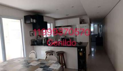 SOBRADO 3 QUARTOS SENDO 2 SUITES 1 EDICULA COM BANHEIRO 2 VAGAS QUINTAL FÁCIL ACESSO AO METRO FL55
