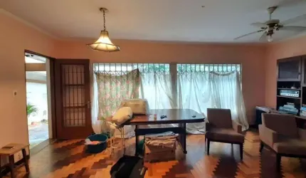 Casa Térrea no Jardim Bonfiglioli com 3 Dormitórios, Edícula e 2 Vagas - FL43