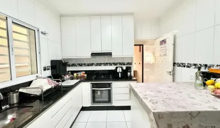 Casa 150m2 no Butantã,3 suítes,4 vagas. FL13