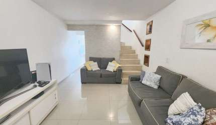 Sobrado com 2 Quartos e 1 banheiro à Venda, 122 m² VENDA - FL38