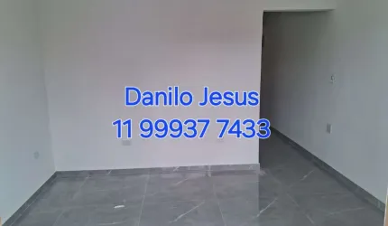 Casa com 1 dormitório e 1 banheiro. FL51