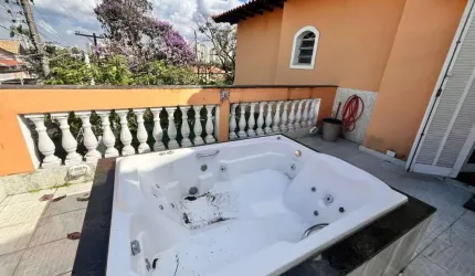 CASA COM JACUZI 3 QUARTOS  AR CONDICIONADO AREA GOURMET ACEITA PET NO BUTANTÃ FL48