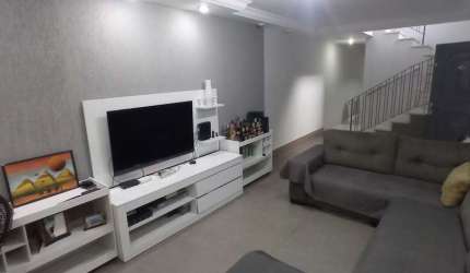 Casa com 3 Quartos 2 vagas à venda, 153m² - Jardim Peri-Peri FL15
